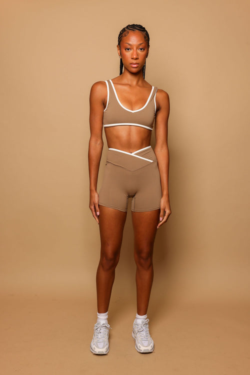 Aspen Contrast Crossover Shorts